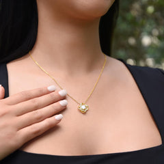 To My Daughter- Stunning Love Knot Necklace