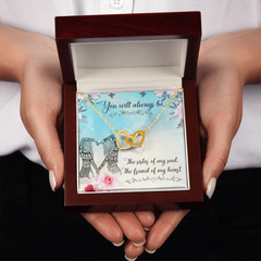 Sister - Interlocking Hearts Necklace